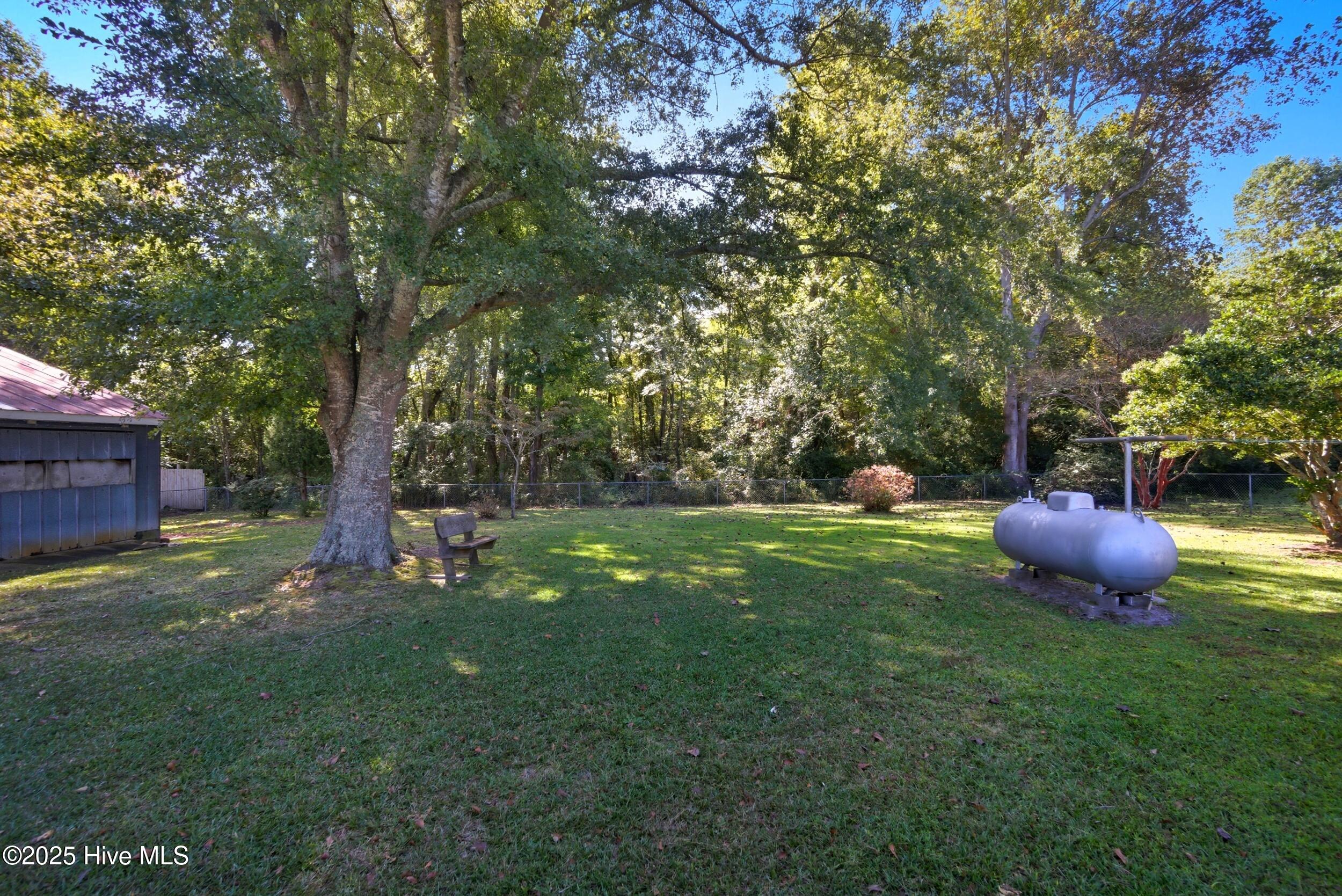 Maple, North Carolina 27956, United States, 3 Bedrooms Bedrooms, ,2 BathroomsBathrooms,Residential,Active,255898