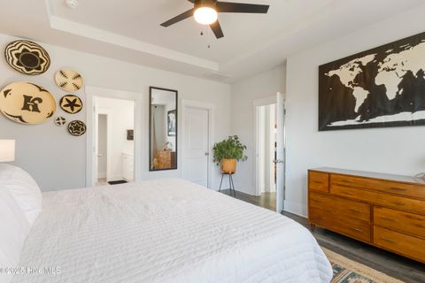 Tiny photo for 310 Edgewater Way, Surf City, NC 28445 (MLS # 100545579)