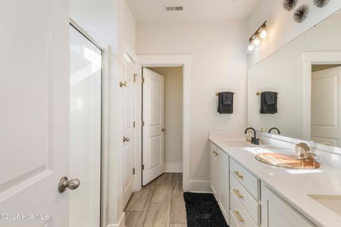 Tiny photo for 310 Edgewater Way, Surf City, NC 28445 (MLS # 100545579)