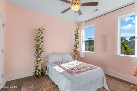 Tiny photo for 310 Edgewater Way, Surf City, NC 28445 (MLS # 100545579)