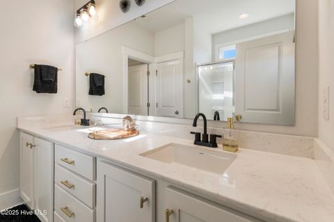 Tiny photo for 310 Edgewater Way, Surf City, NC 28445 (MLS # 100545579)