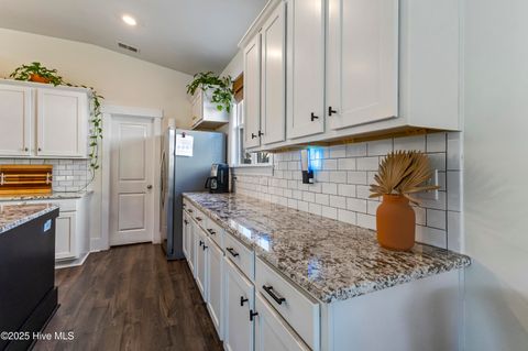 Tiny photo for 310 Edgewater Way, Surf City, NC 28445 (MLS # 100545579)