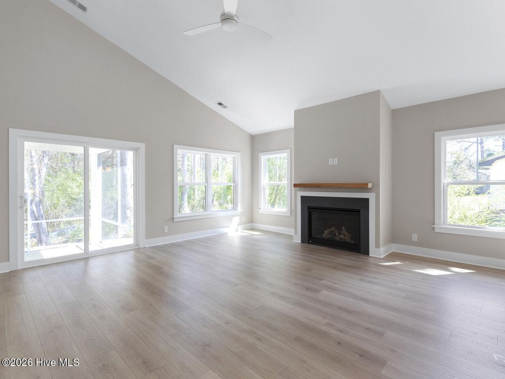 Photo of 1314 Carlyle Lane, Wilmington, NC 28405 (MLS # 100565274)