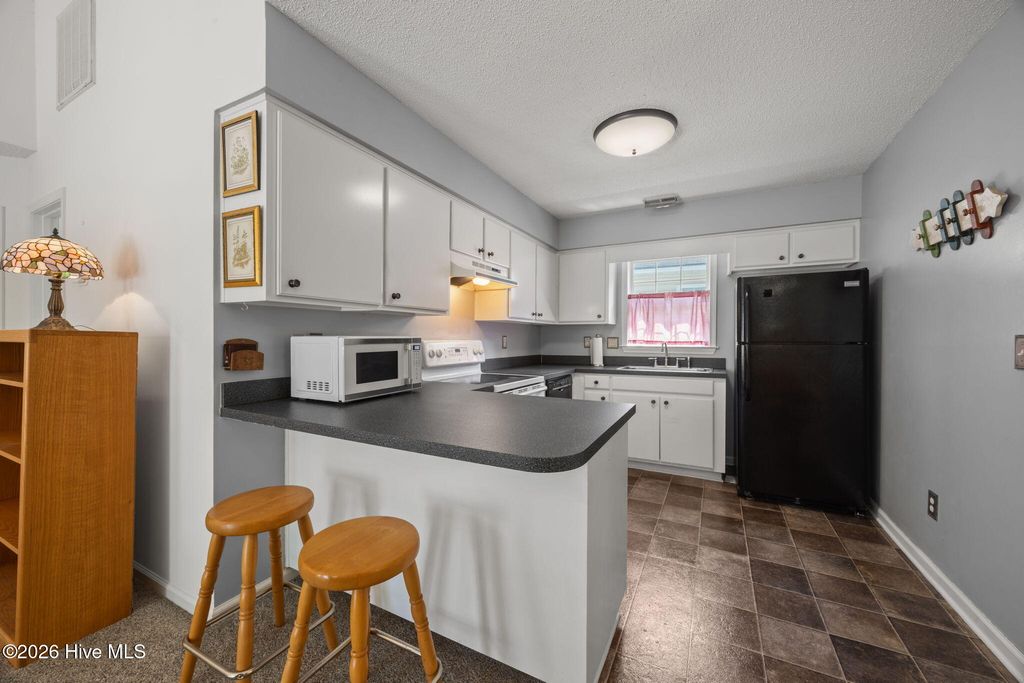 Photo of 3414 Elizabeth Avenue, New Bern, NC 28562 (MLS # 100569000)