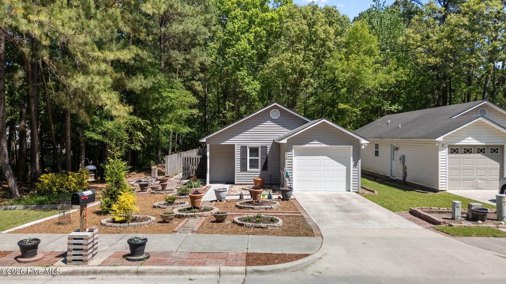 Photo of 3414 Elizabeth Avenue, New Bern, NC 28562 (MLS # 100569000)
