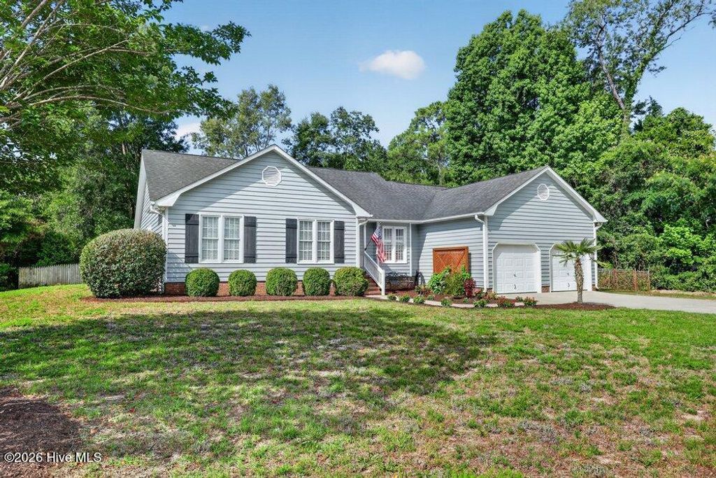 Photo of 212 Land Line Drive, Wilmington, NC 28411 (MLS # 100586173)