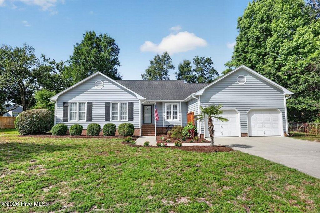 Photo of 212 Land Line Drive, Wilmington, NC 28411 (MLS # 100586173)