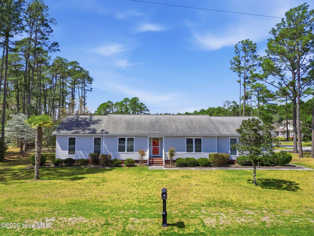 Photo of 1513 Santa Lucia Drive, New Bern, NC 28560 (MLS # 100565378)