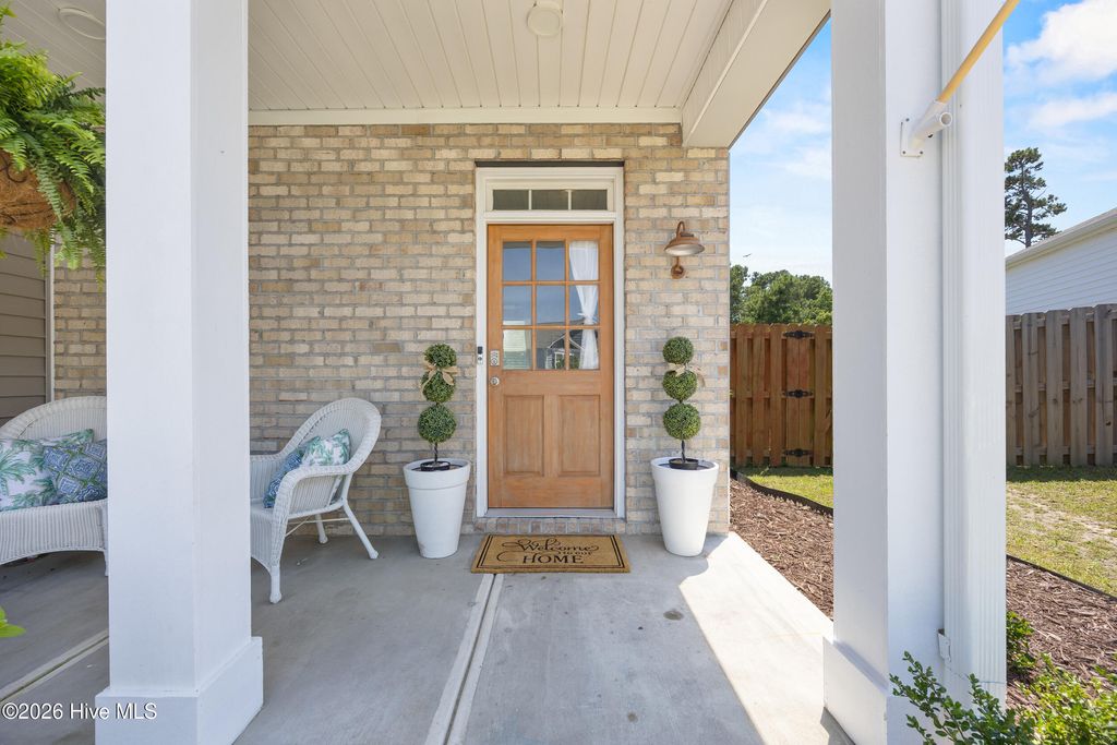 Photo of 504 Airlie Vista Lane, Surf City, NC 28445 (MLS # 100580009)