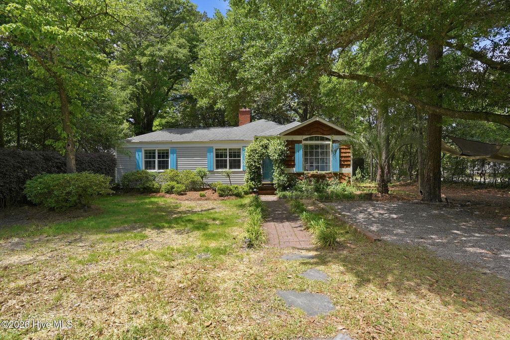 Photo of 902 Bryan Avenue, Wilmington, NC 28403 (MLS # 100570654)