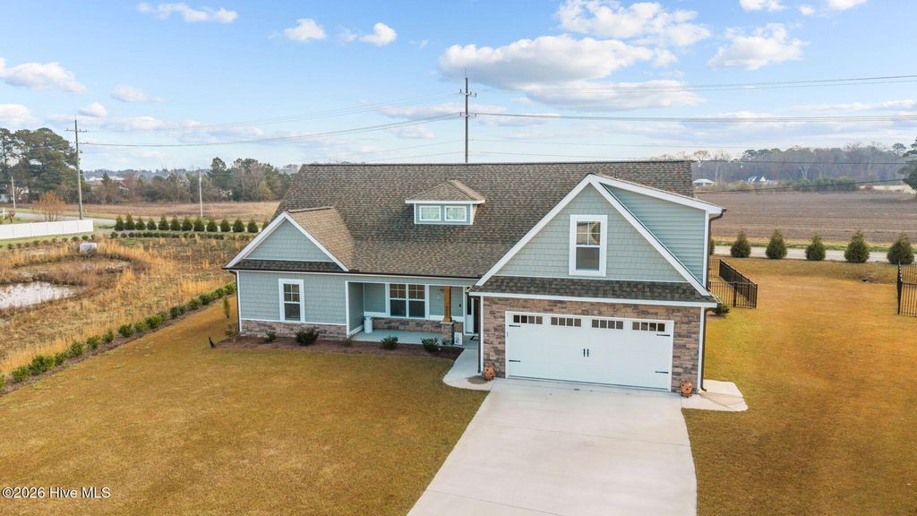 Photo of 655 Norberry Drive, Winterville, NC 28590 (MLS # 100559100)