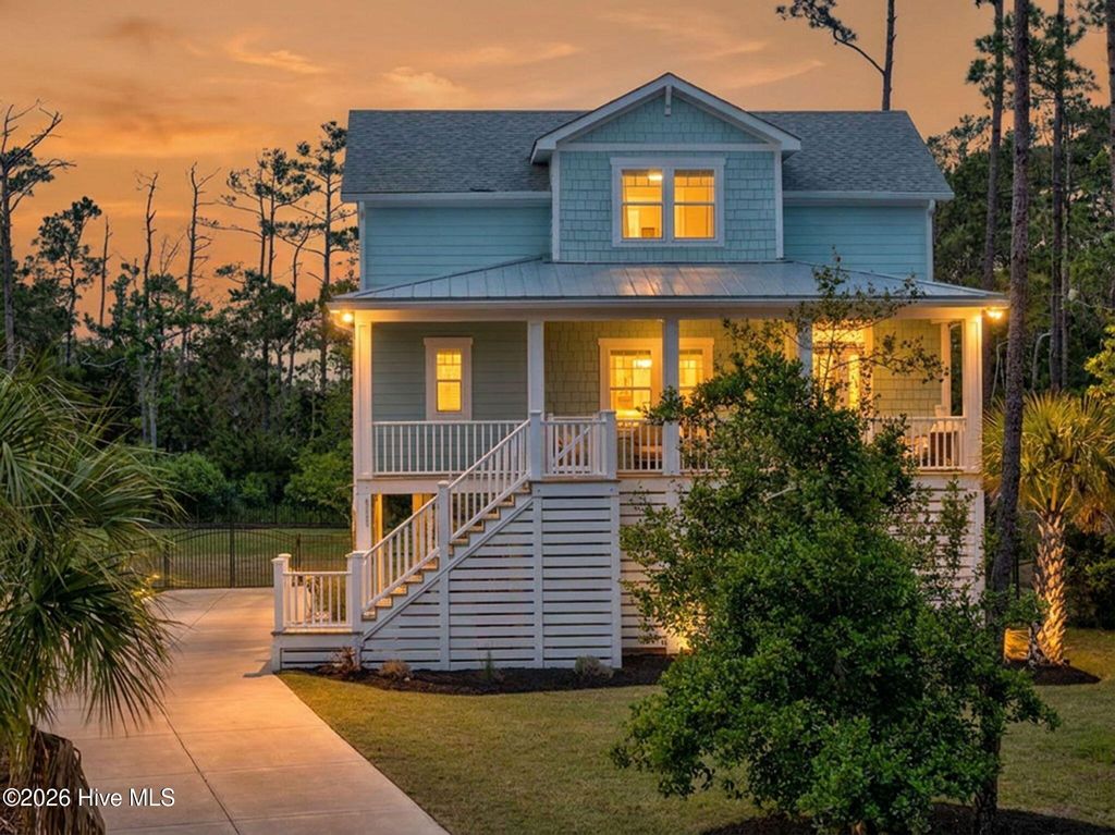 Photo of 614 Marsh Grass Court, Southport, NC 28461 (MLS # 100574595)