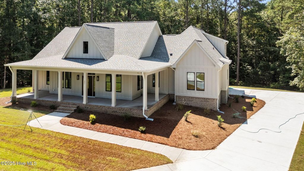 Photo of 203 Wild Cherry Lane, Minnesott Beach, NC 28510 (MLS # 100516811)