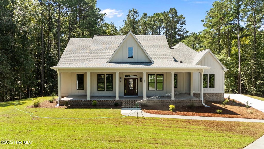 Photo of 203 Wild Cherry Lane, Minnesott Beach, NC 28510 (MLS # 100516811)