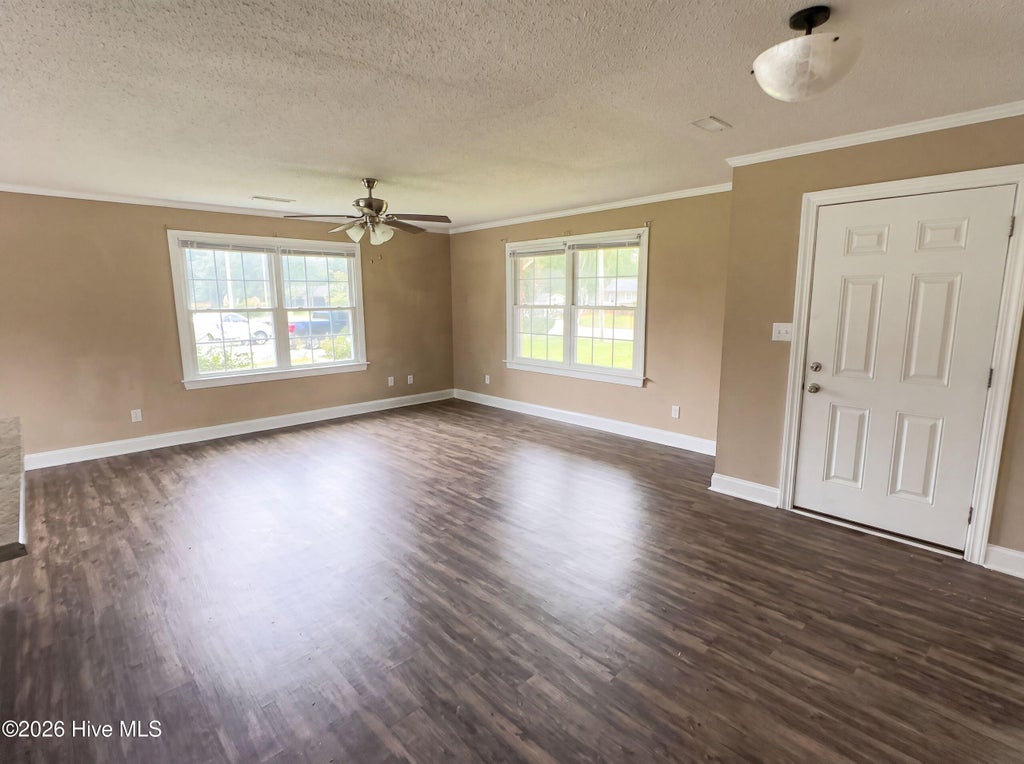 Photo of 2401 N Hills Dr DR, New Bern, NC 28562 (MLS # 100587411)