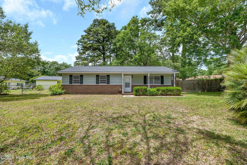 Photo of 305 Covington Road, Wilmington, NC 28409 (MLS # 100573737)