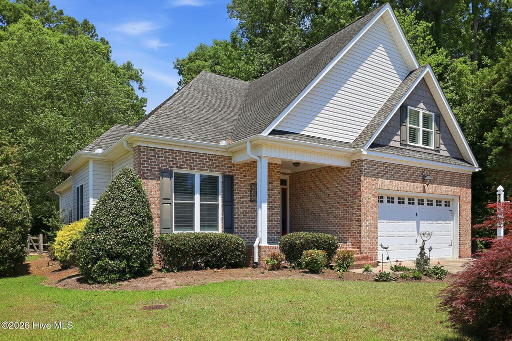 Photo of 74 Hannah Drive, Chocowinity, NC 27817 (MLS # 100575476)