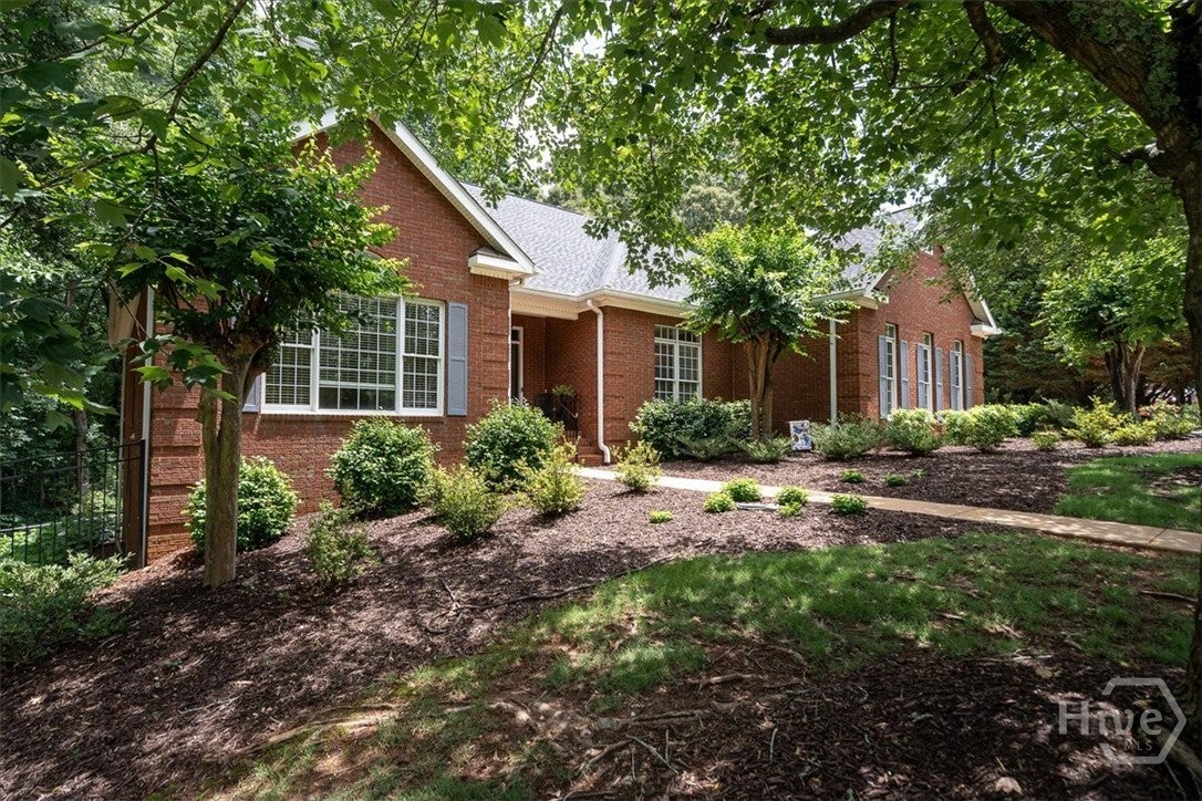 1071 Waterford Court