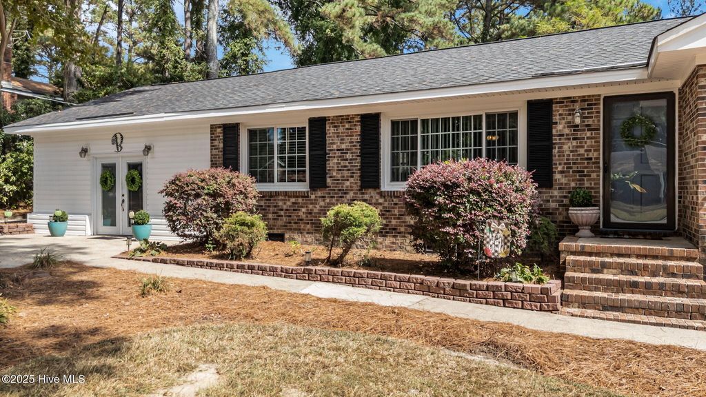 Photo of 1404 Knollwood Drive NW, Wilson, NC 27896 (MLS # 100533471)