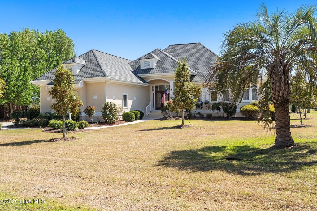 Photo of 101 Windsor Circle SW, Ocean Isle Beach, NC 28469 (MLS # 100564967)
