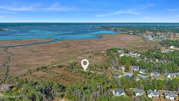 1217 STRANGE CT, MOREHEAD CITY, NC 28557 - Image 45a729d570f9bc526bbde8f1eb44fe67/2514022751