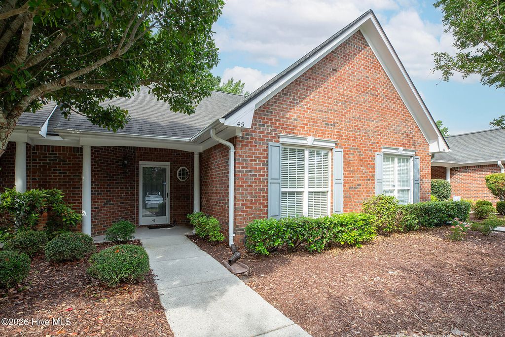 Photo of 1600 Sturdivant Drive #Apt 45, Wilmington, NC 28403 (MLS # 100582403)