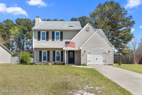 Photo of 106 Horse Shoe Bend, Jacksonville, NC 28546 (MLS # 100563298)