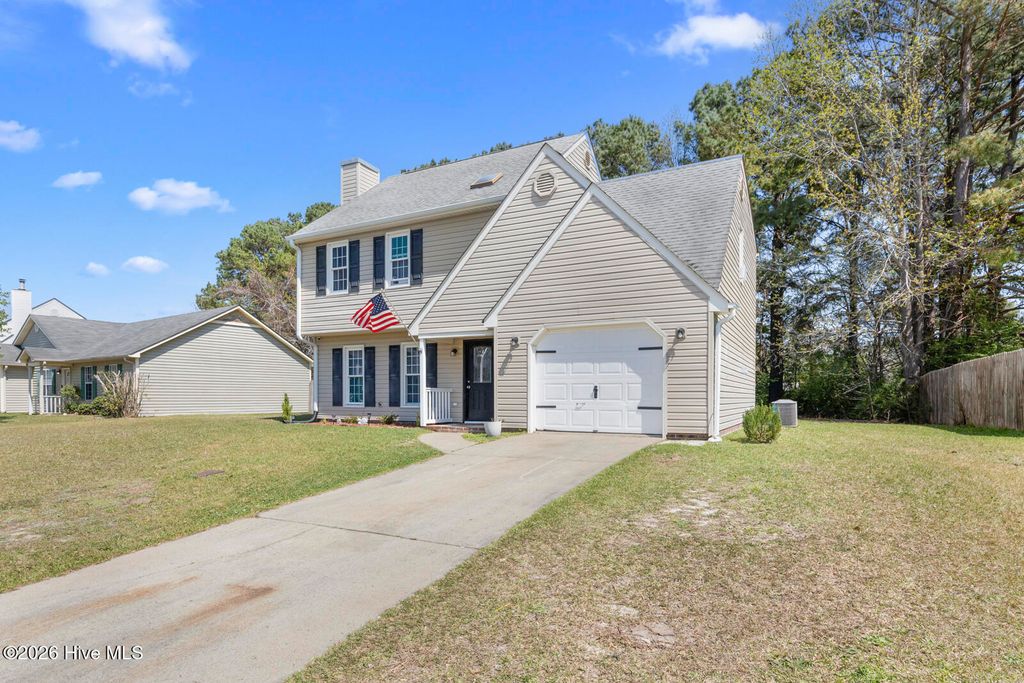 Photo of 106 Horse Shoe Bend, Jacksonville, NC 28546 (MLS # 100563298)