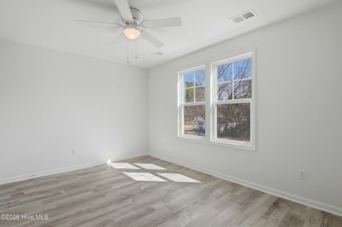 Tiny photo for 708 W Hayes Street, Burgaw, NC 28425 (MLS # 100559530)