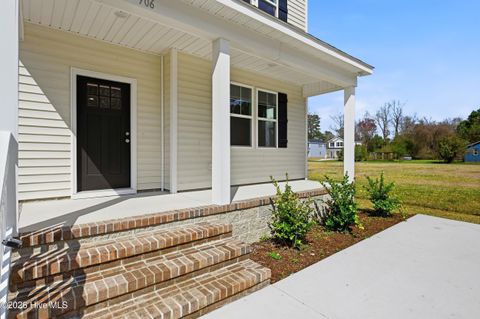 Tiny photo for 708 W Hayes Street, Burgaw, NC 28425 (MLS # 100559530)