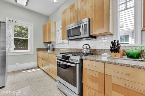 Tiny photo for 109 N 7th Street, Wilmington, NC 28401 (MLS # 100576983)