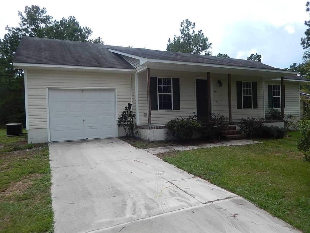 Photo of 5977 Burgaw Highway, Maple Hill, NC 28454 (MLS # 100550424)