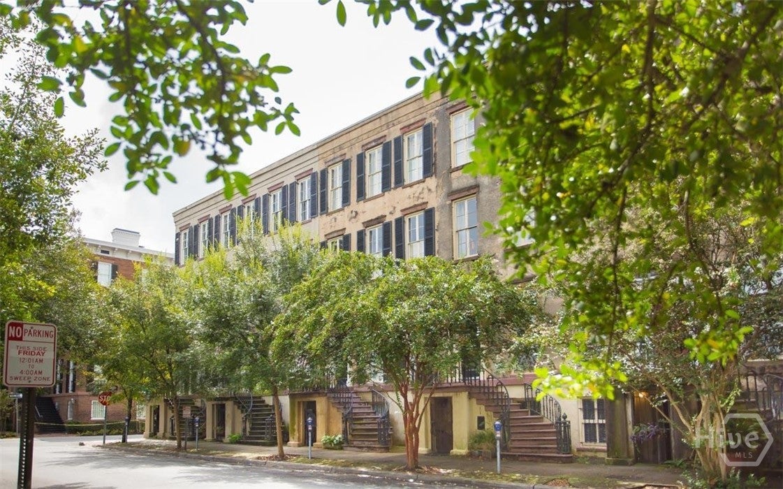 103 W Gordon Street A