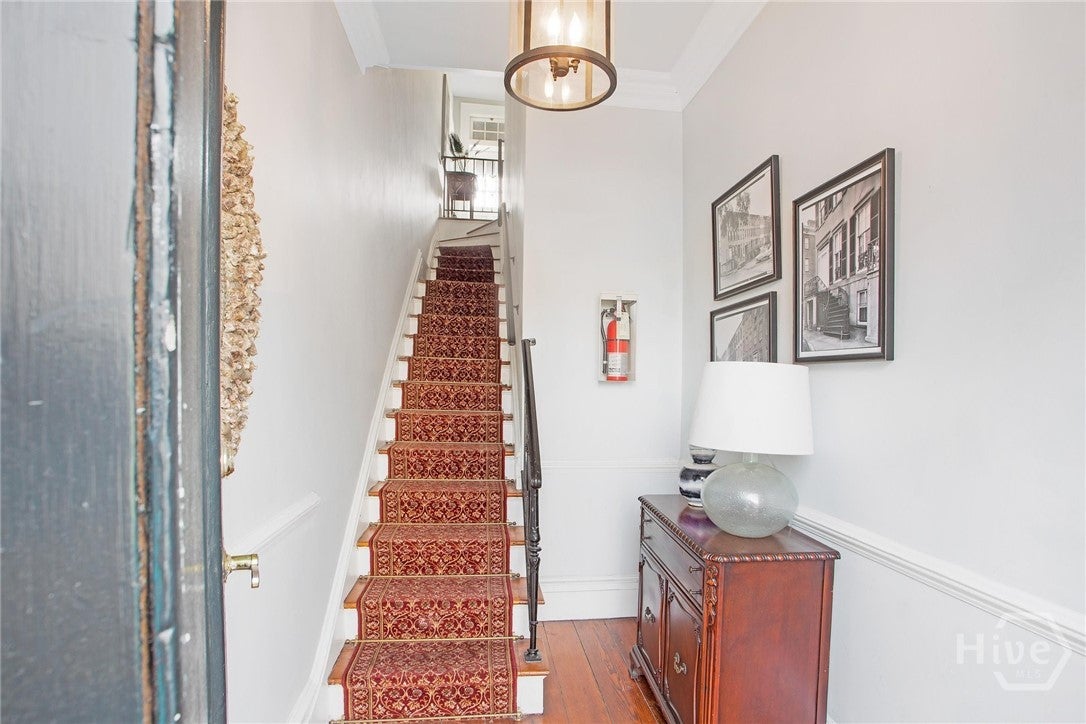 103 W Gordon Street A