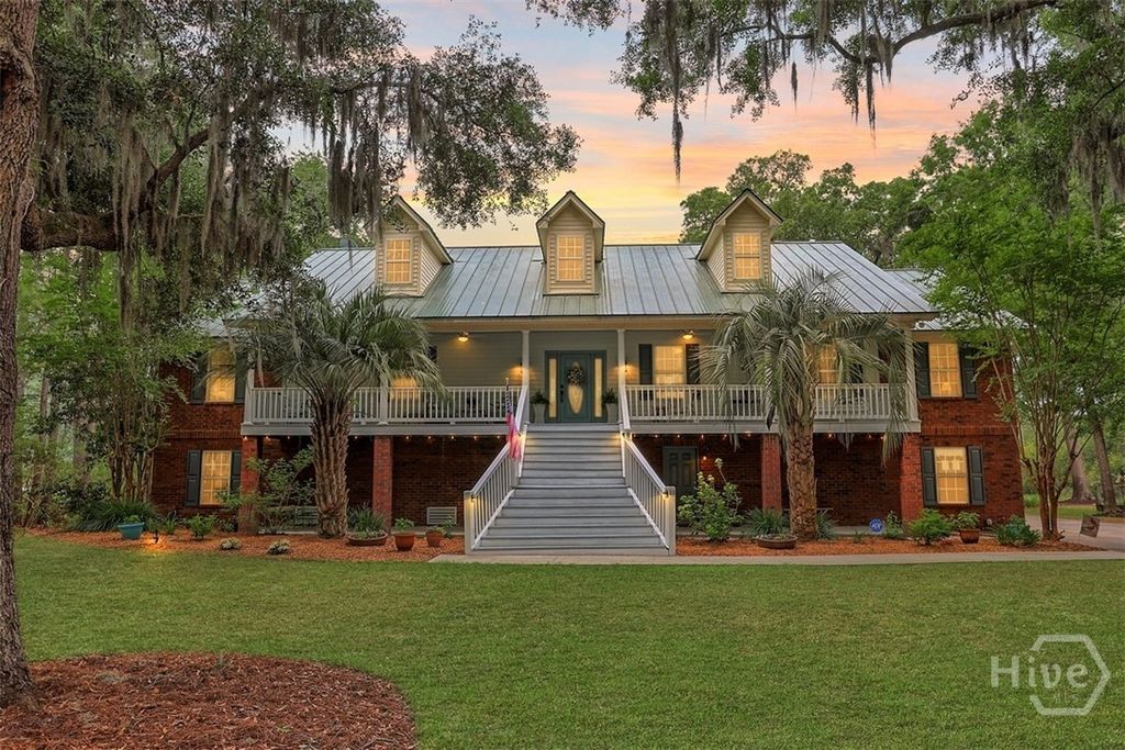 Photo of 11 Mill Run Lane, Richmond Hill, GA 31324 (MLS # SA354626)