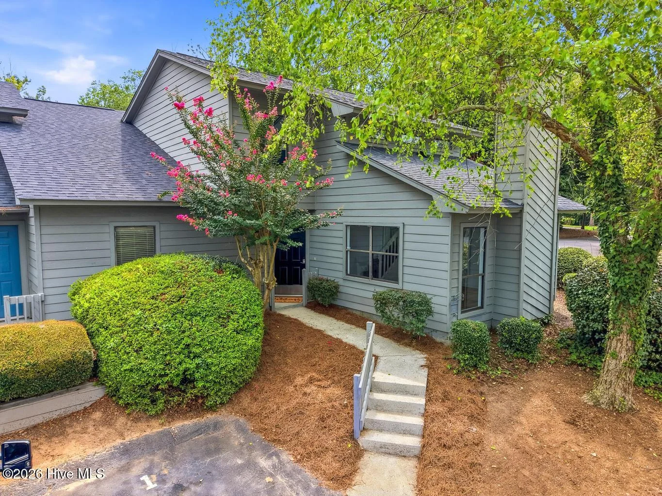 1 Cardinal Lane