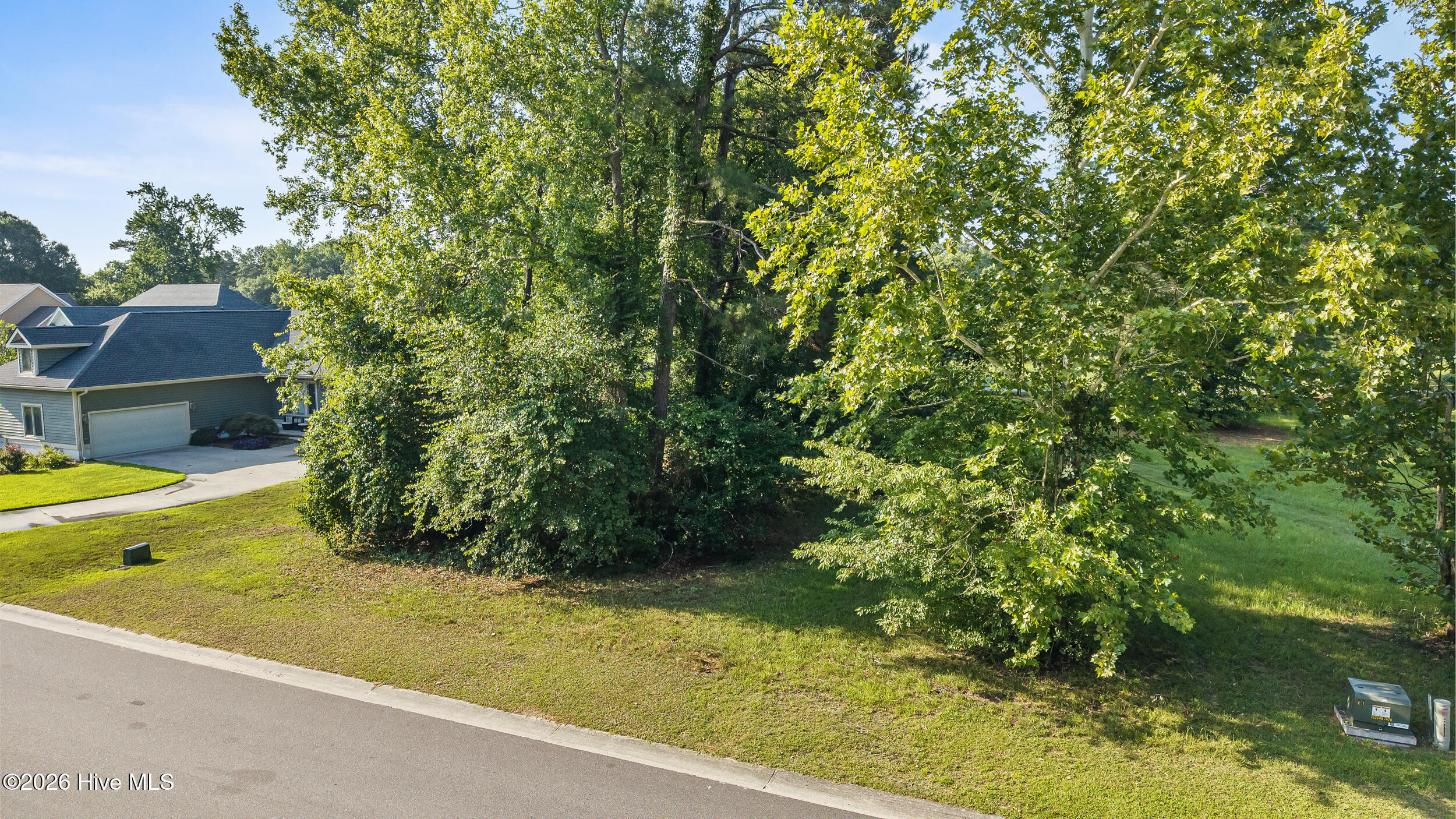 160 189 Firefly Drive