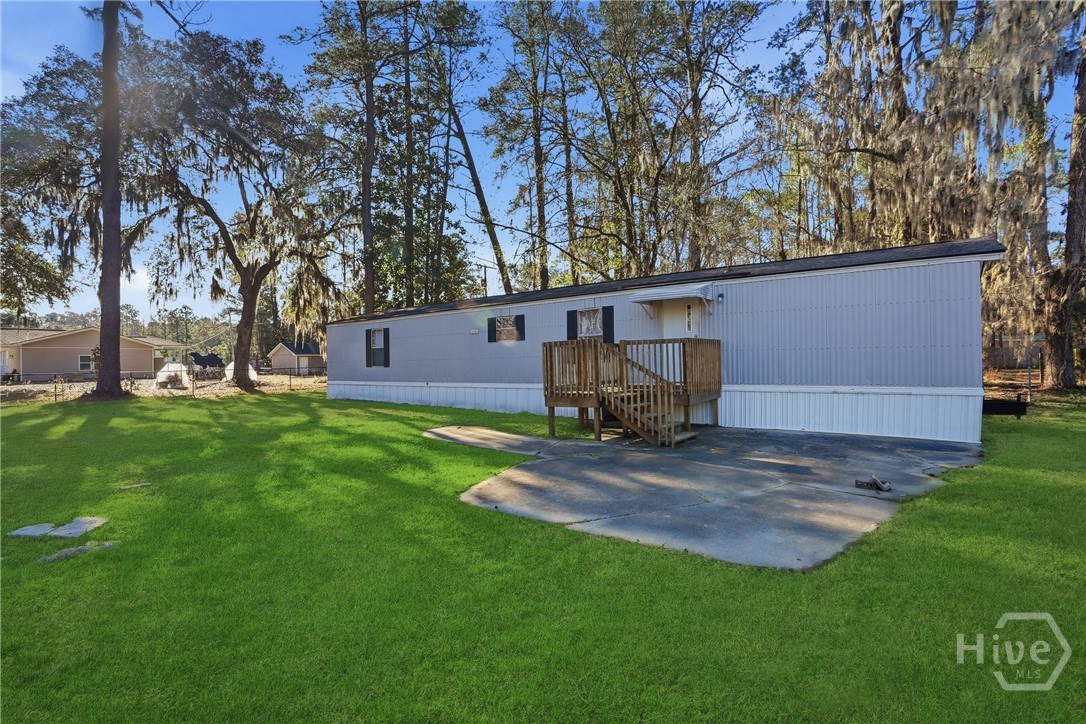 2325 Louis Mills Boulevard