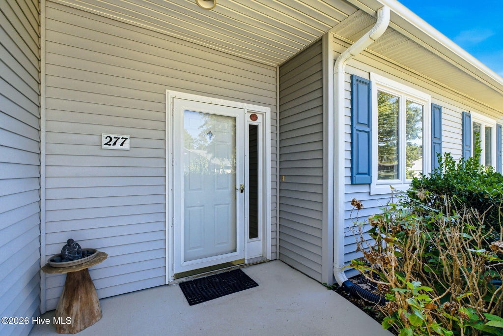 Photo of 277 Bonnet Way SE, Southport, NC 28461 (MLS # 100609366)