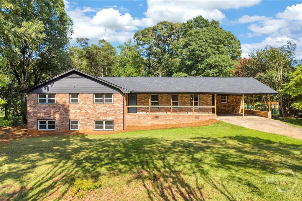 Photo of 140 Benjamin Drive, Athens, GA 30606 (MLS # CL362915)