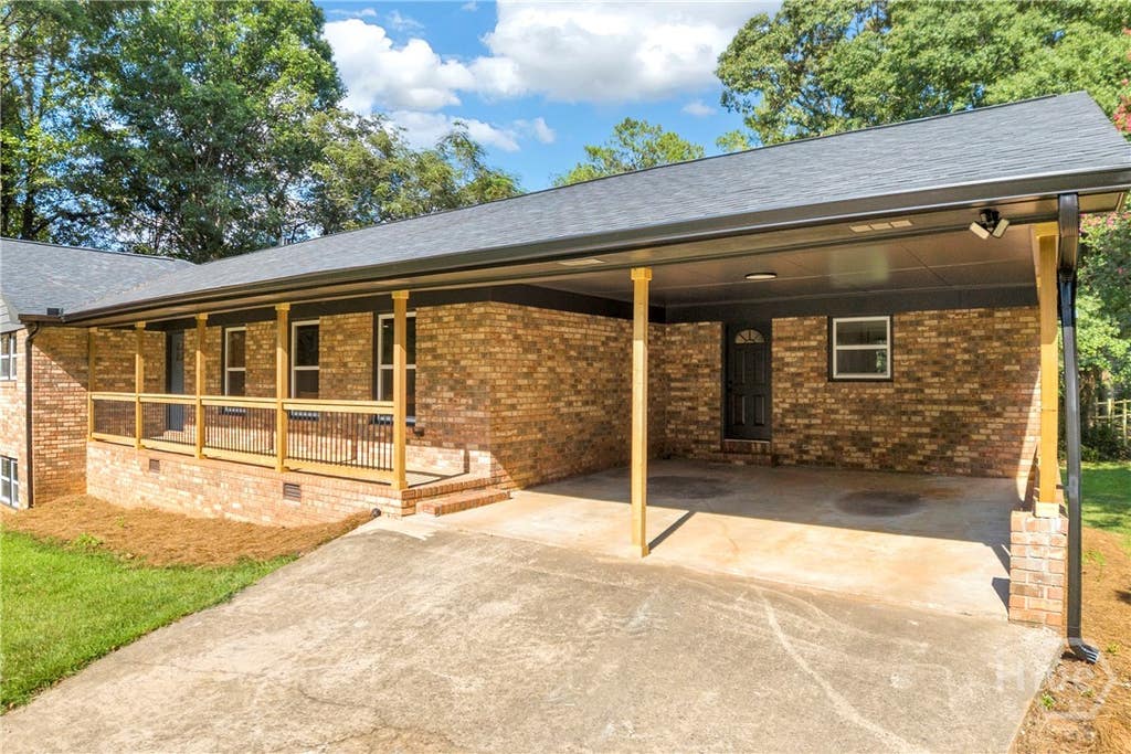 Photo of 140 Benjamin Drive, Athens, GA 30606 (MLS # CL362915)