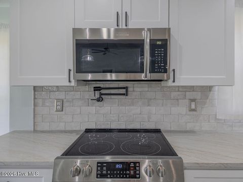 Tiny photo for 115 Trailwood Drive, Hubert, NC 28539 (MLS # 100563095)