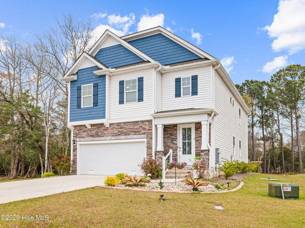 Photo of 167 Evergreen Forest Court, Sneads Ferry, NC 28460 (MLS # 100562938)