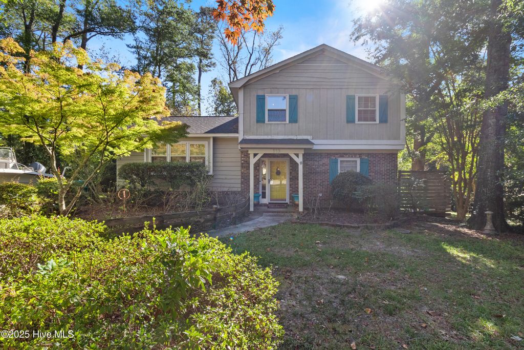 Photo of 113 Long John Silver Drive, Wilmington, NC 28411 (MLS # 100537908)