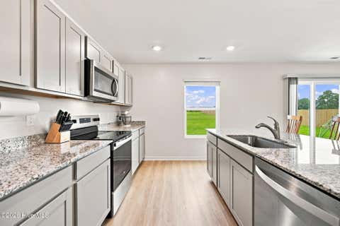 Tiny photo for 412 Driftwood Drive #Lot 5, Richlands, NC 28574 (MLS # 100597656)
