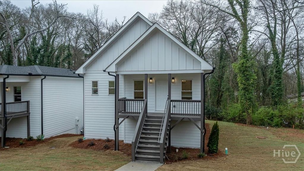 Photo of 200 John Street, Athens, GA 30601 (MLS # CL347777)