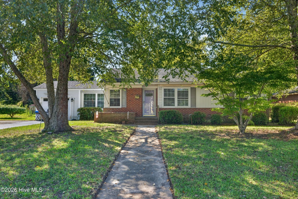 Photo of 2414 Belvedere Drive, Wilmington, NC 28405 (MLS # 100608303)