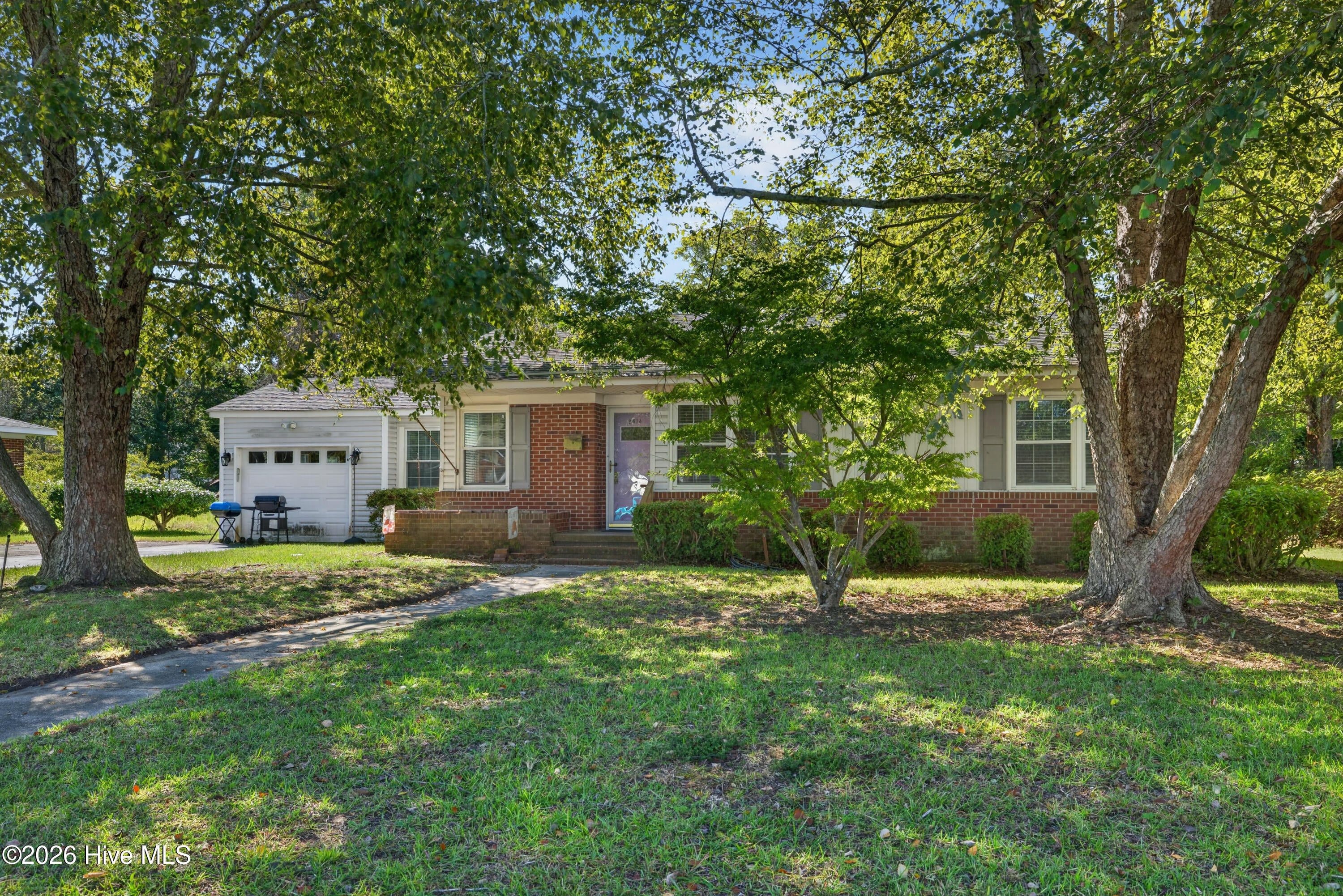 2414 Belvedere Drive