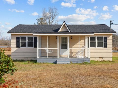 Homes For Sale - 179 Joyner Road<br/> Waynesboro, GA 30830