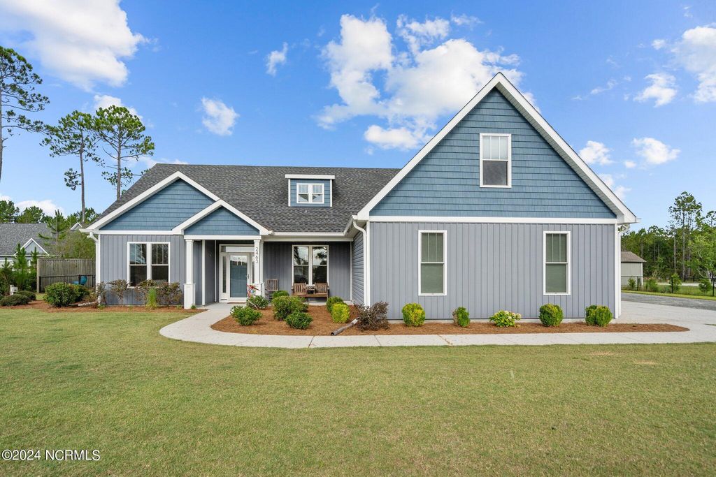 Photo of 2463 Hoover Road, Hampstead, NC 28443 (MLS # 100572231)